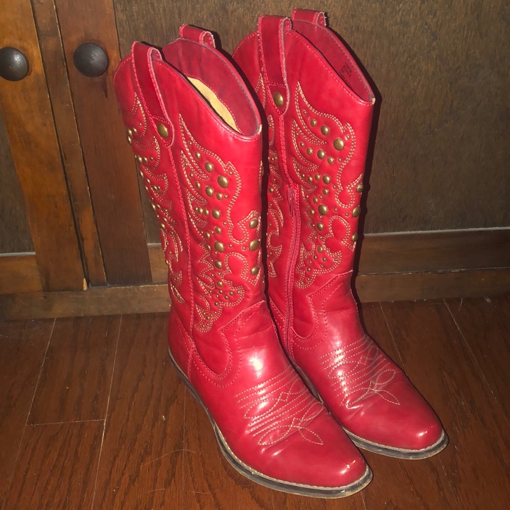 Red cowboy boots